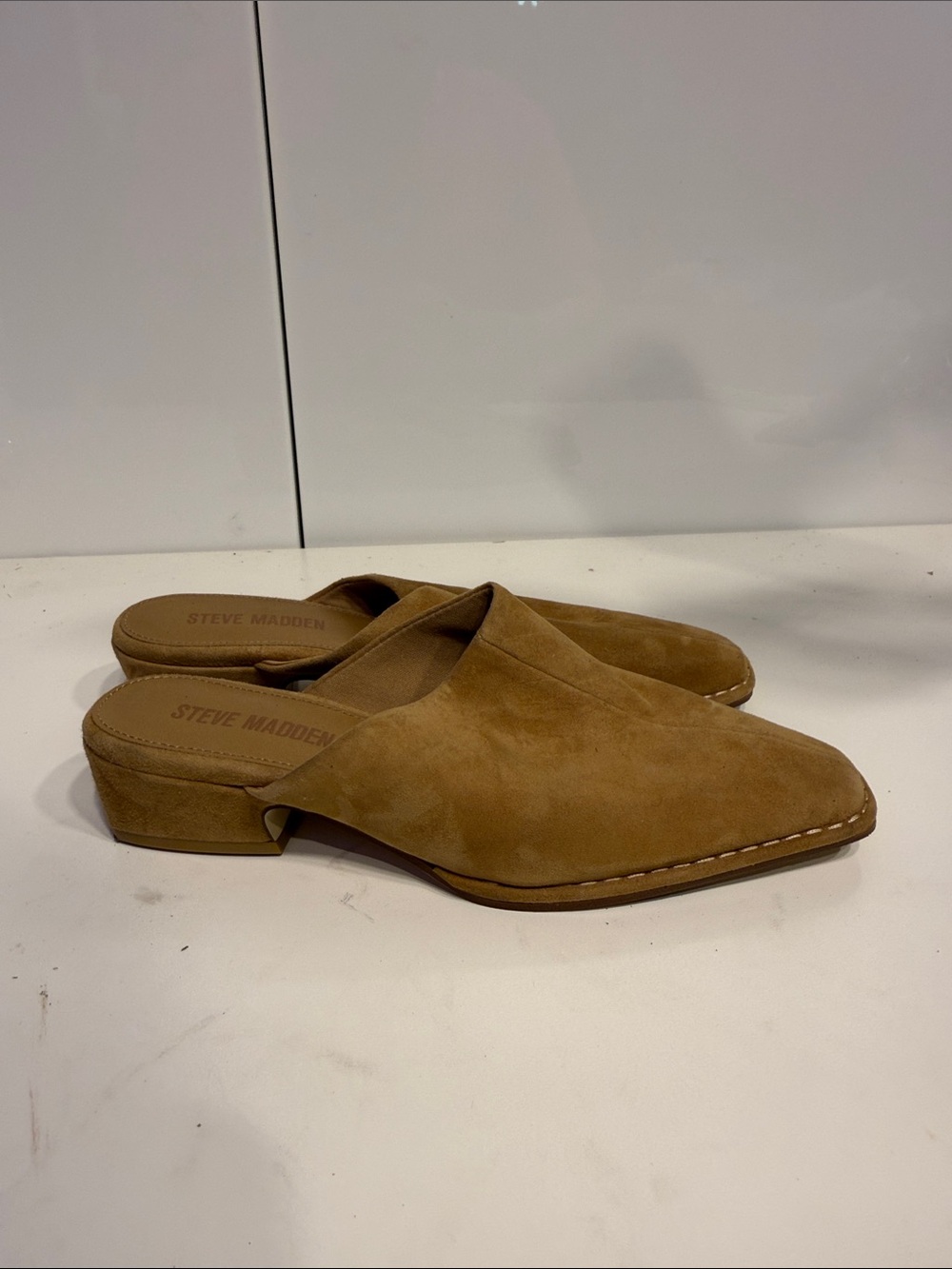 Used Steve Madden Tan Suede Slip-On Loafers women’s 6 - Picture 3 of 5